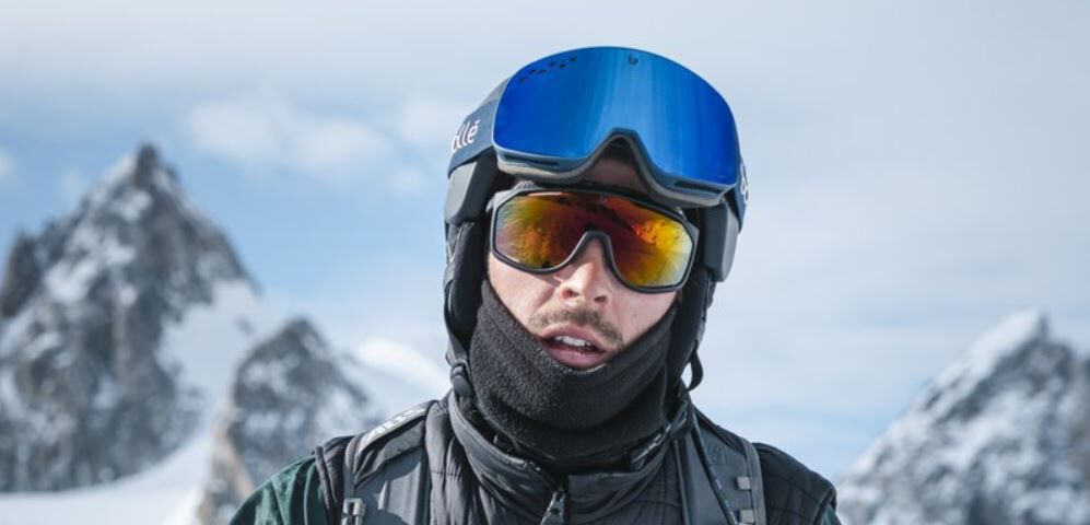 Which is best: Ski Goggles or Sunglasses?